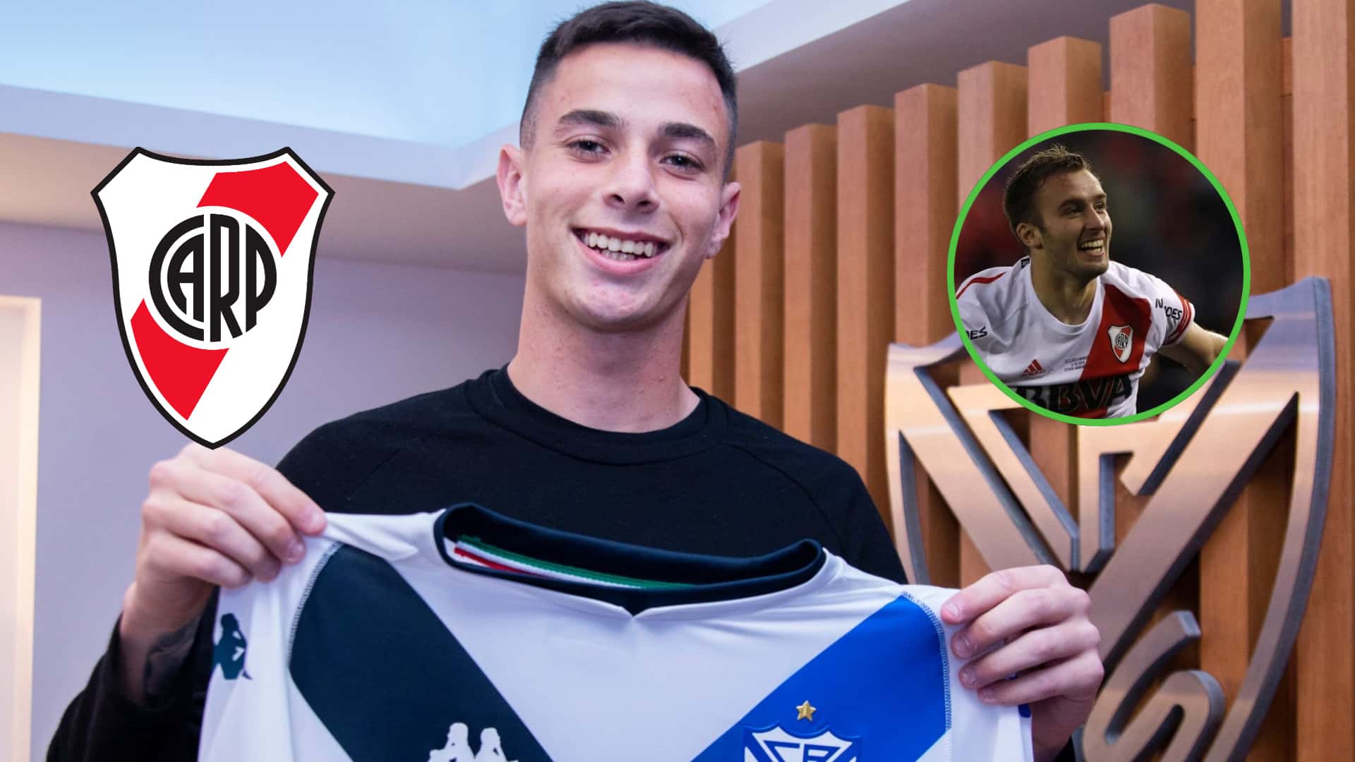 Valentín Gómez sostiene una camiseta de Vélez Sarsfield.