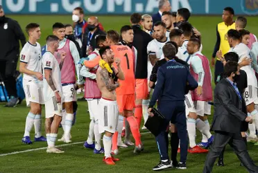 Varios jugadores de la Selección de Fútbol de Argentina han decidido expresarse excusando el mal rendimiento del equipo.