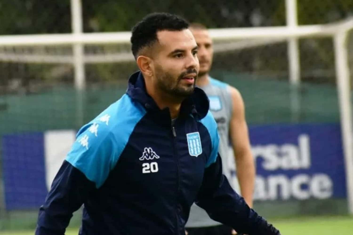 Víctor Blanco habló del presente del colombiano en la Academia.