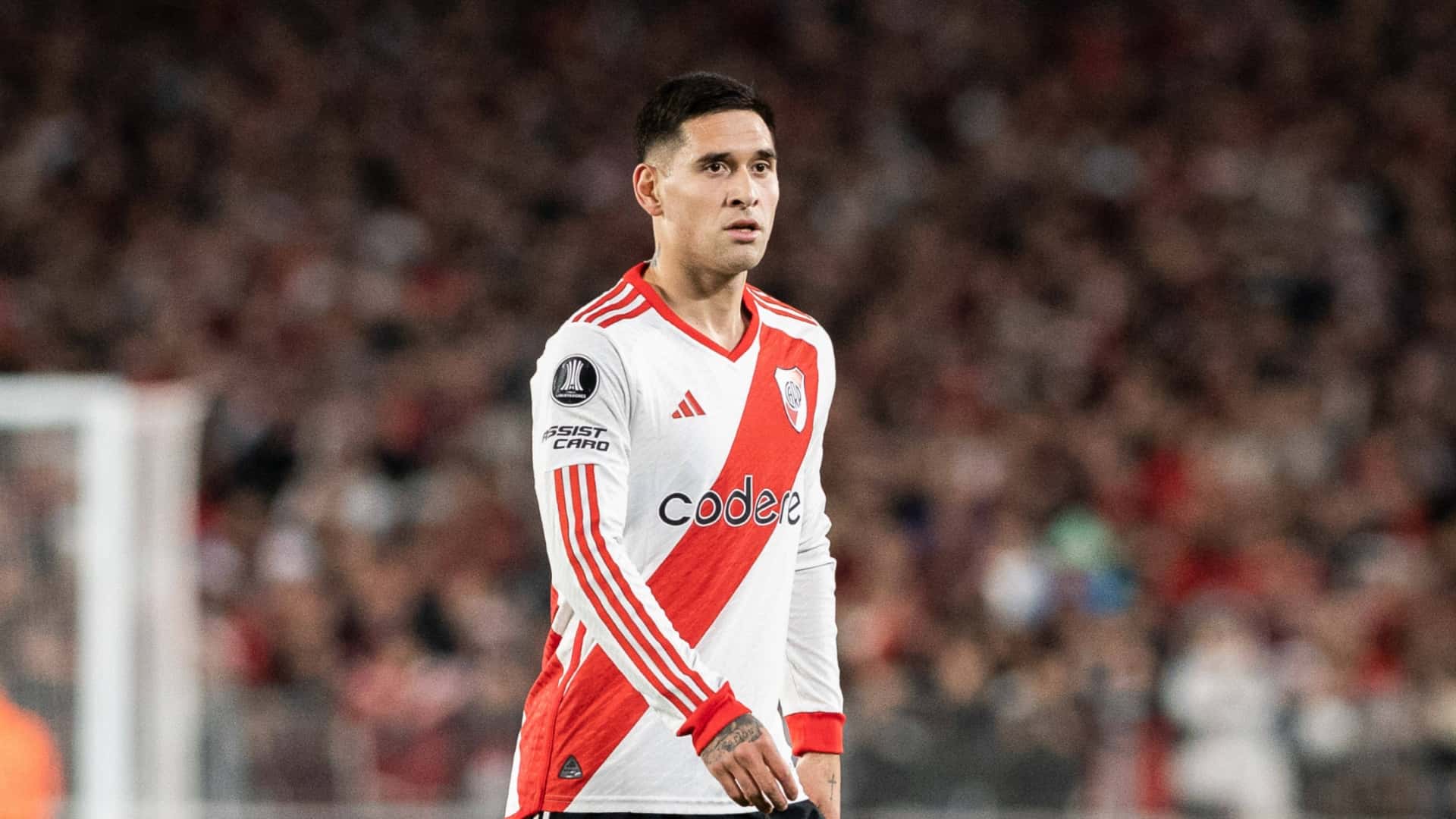 Villagra y un valor que se cae a pedazos poco a poco (Foto Baires).