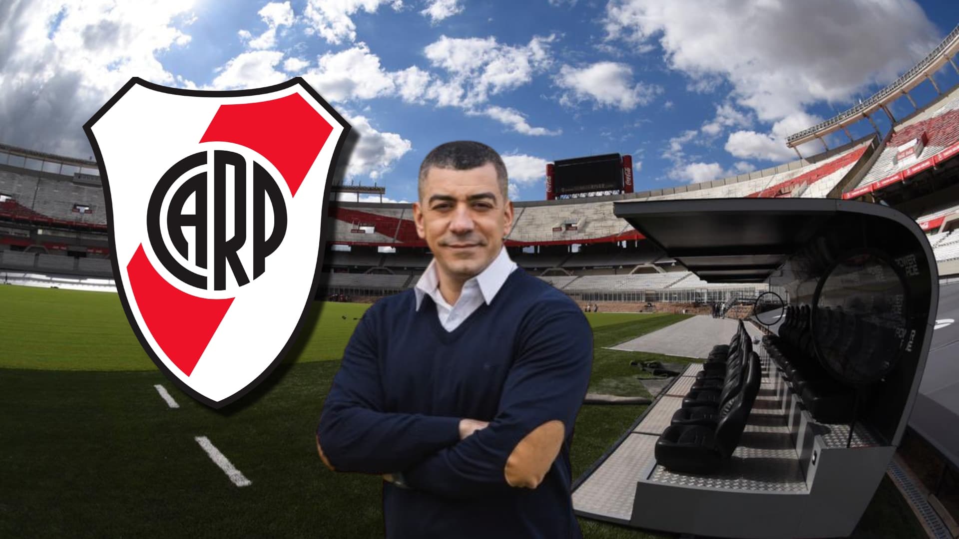 Walter Queijeiro cruzado de brazos, en el Monumental.