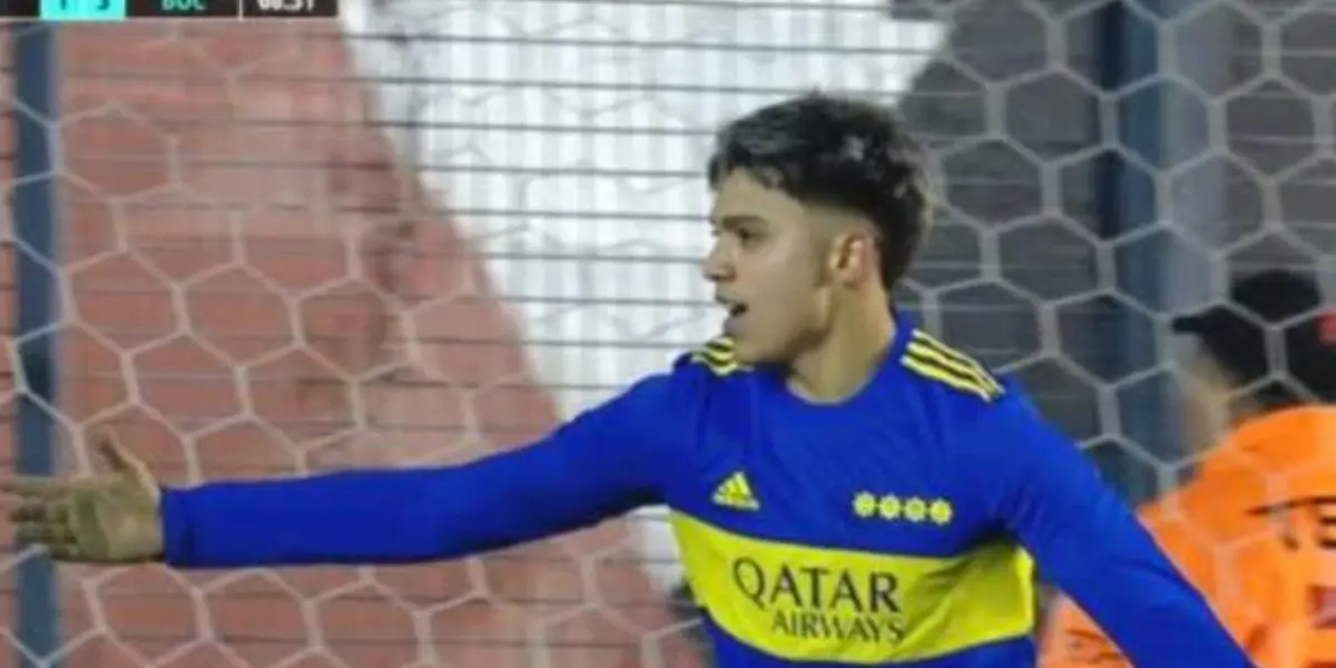 Zeballos jugó de titular y tuvo un buen partido pero se molestó por momentos