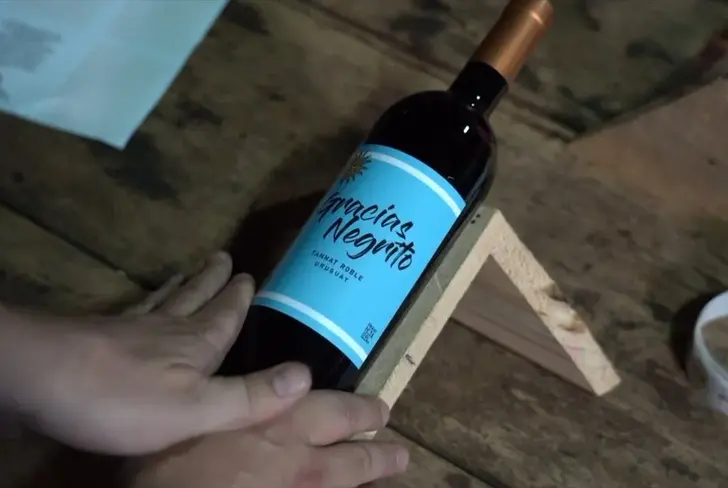 el vino de Cavani.<br>