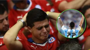 Gol de Lautaro en la miniatura, festejando.
